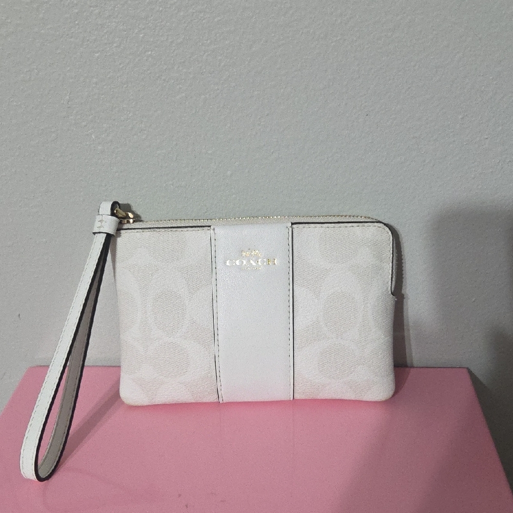 Coach Signature White Wristlet 2 Card Slots